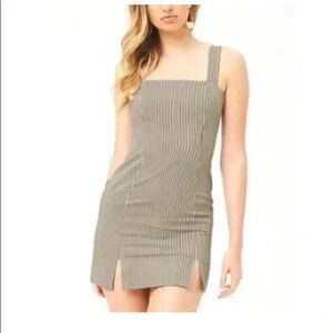 🆕Forever21 Olive Split-Hem Sleeveless Sheath Dress S🆕